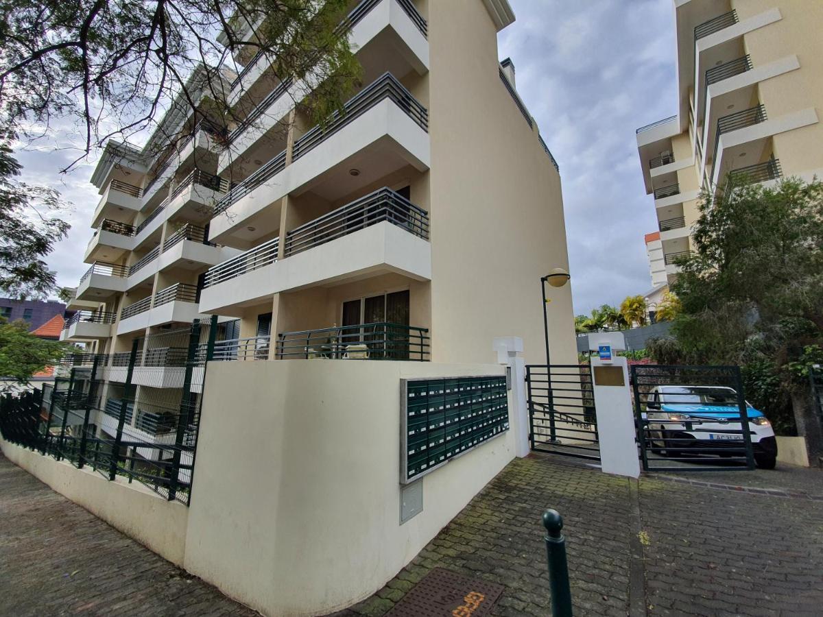 Suncoast Residence V Funchal  Extérieur photo